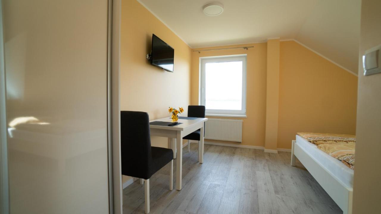 Ferienwohnung Arielle Łazy Exterior foto