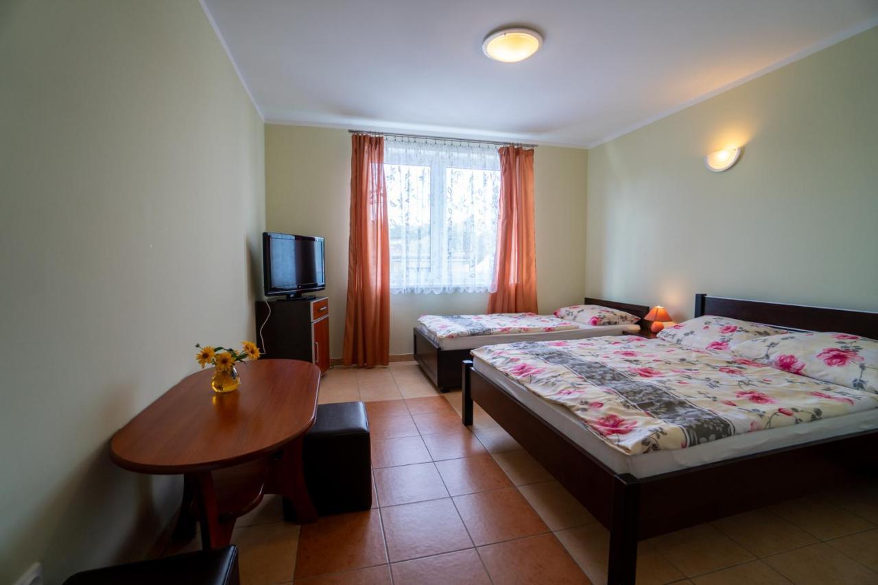 Ferienwohnung Arielle Łazy Exterior foto